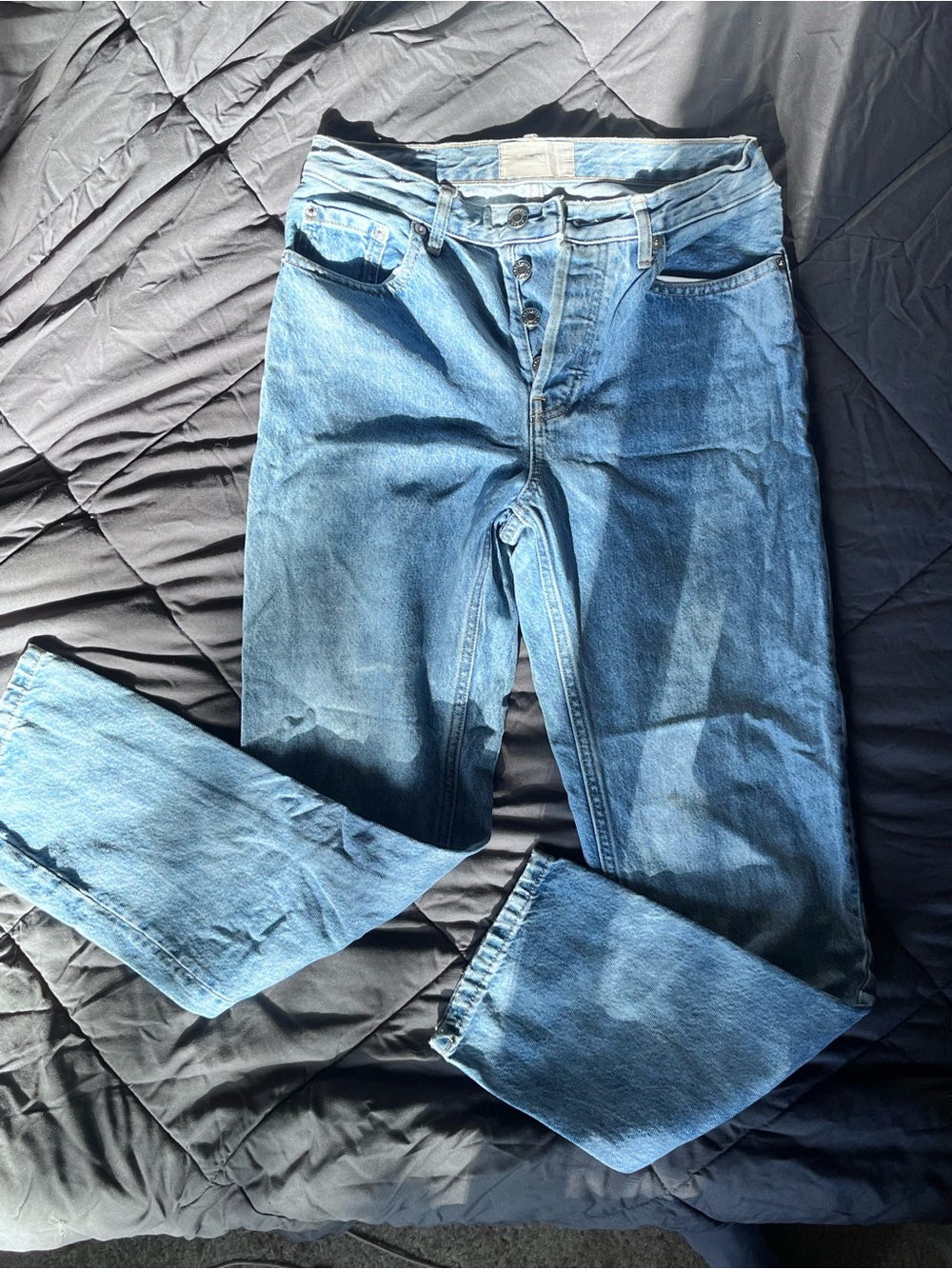 Everlane Women’s 90s Blue Jean | Mid Rise, Straight Leg, Relaxed Fit